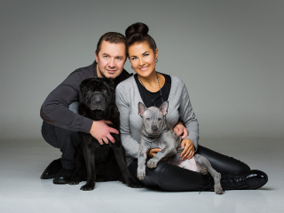 Couple,With,Two,Dogs Couple with two dogs