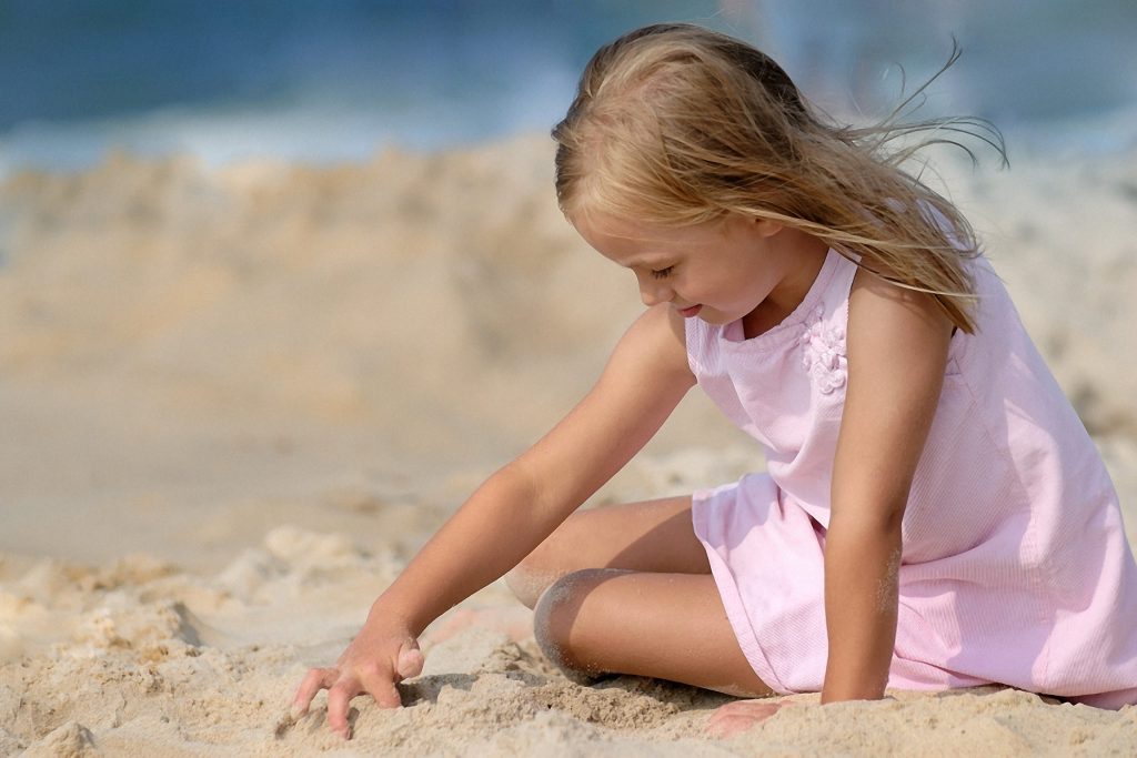 Girl on the beach Ringwood Family Photography